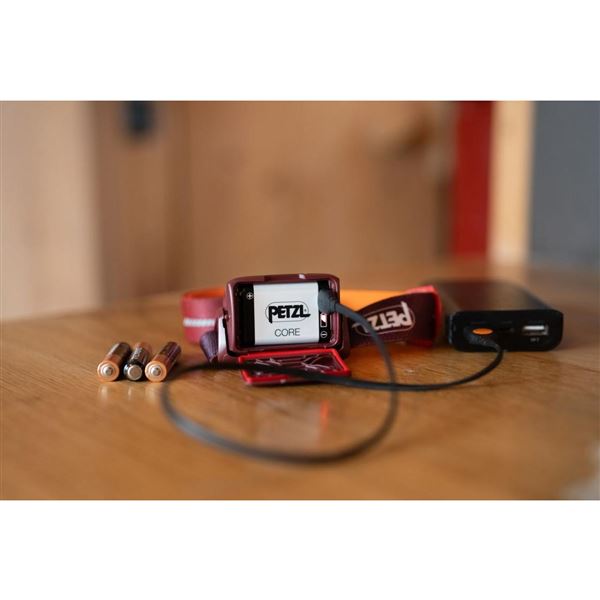 Petzl Actik Core 2025 čelovka